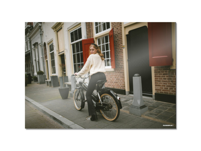 Poster "Lady with Puch MV50" A1 (59,4x84cm) product