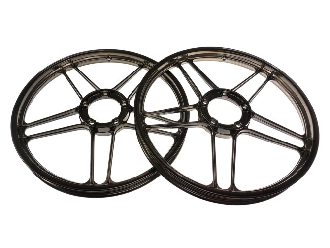 17 inch Grimeca stervelg 17x1.35 Puch Maxi black chrome set product